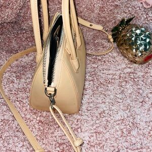 Elegant Cream Handbag